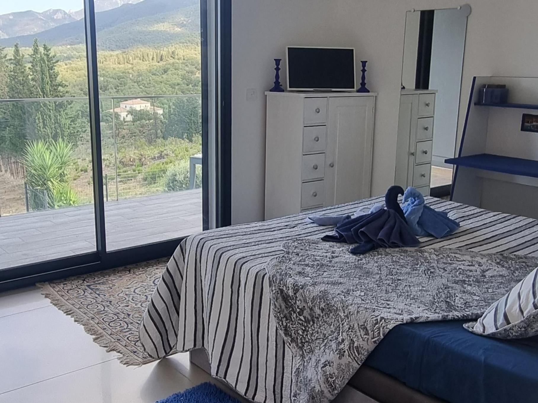 Chambre De Luxe, Spa, Piscine, Entre Mer Et Montagne Villelongue-dels-Monts Luaran gambar